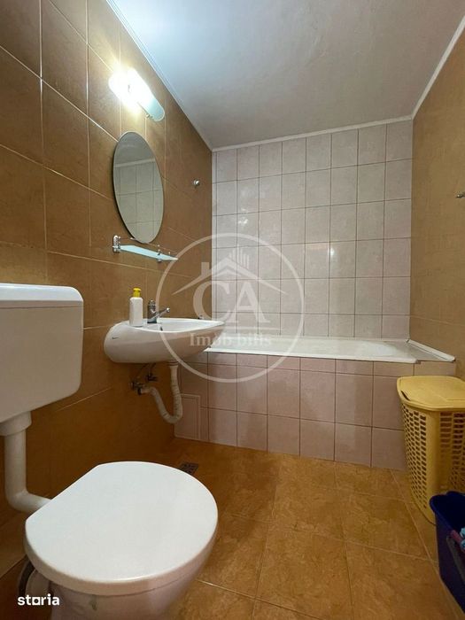 Apartament cu 3 camere de vânzare de tip PC în zona Rogerius, Oradea