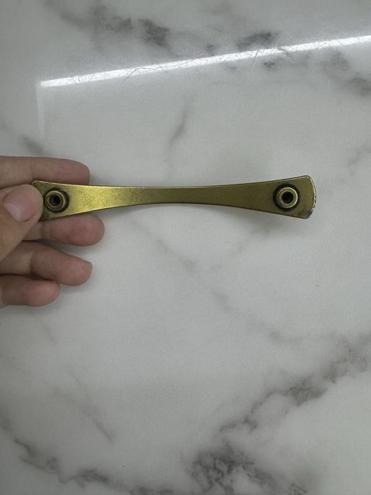 Дръжки в златисто /обков/