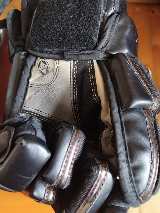 Ръкавици за хокей