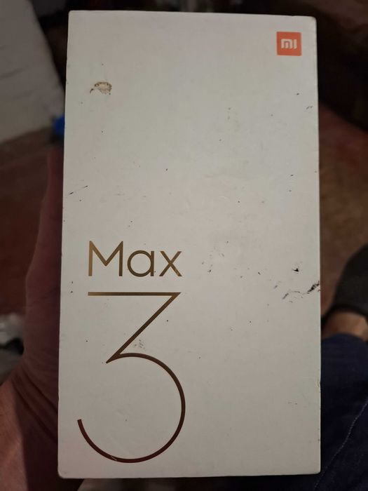 XIAOMI mi max 3 с огромным экраном