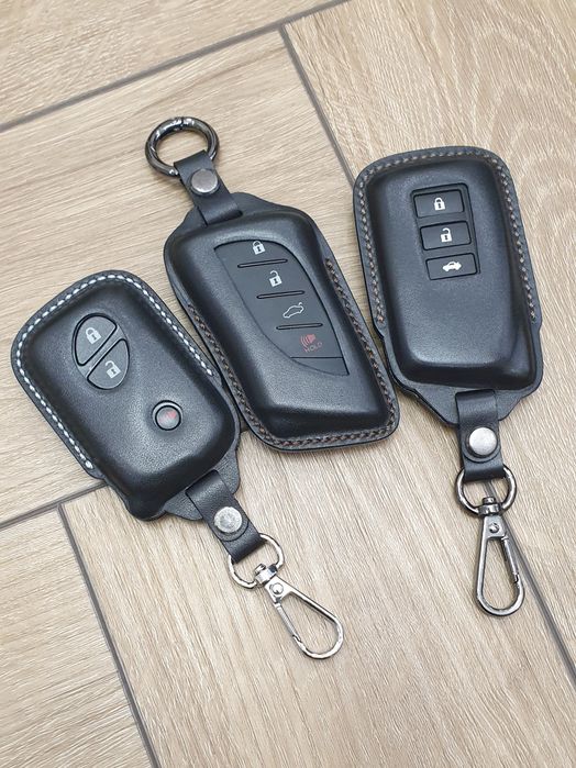 Чехол для ключа Lexus.