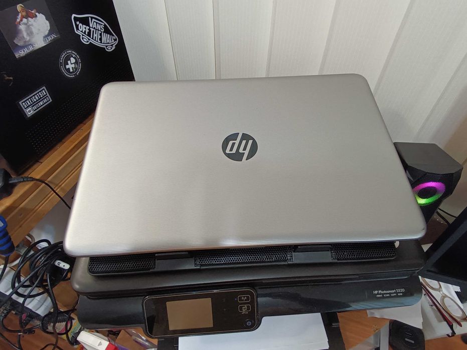Лаптоп HP Notebook - 17-x112nd и5-7200U / 17,3"