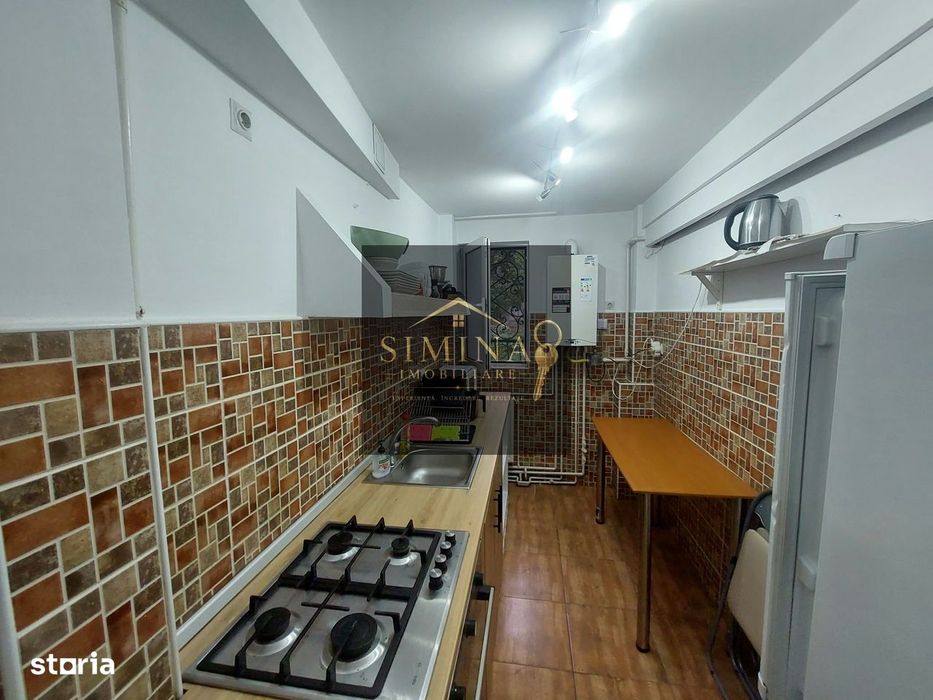 Apartament 3 Camere, De Vanzare,  C-tin Romanu Vivu, Zona Cornisa