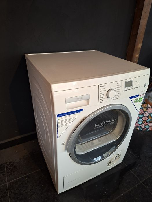 Сушилня Siemens WT46W560