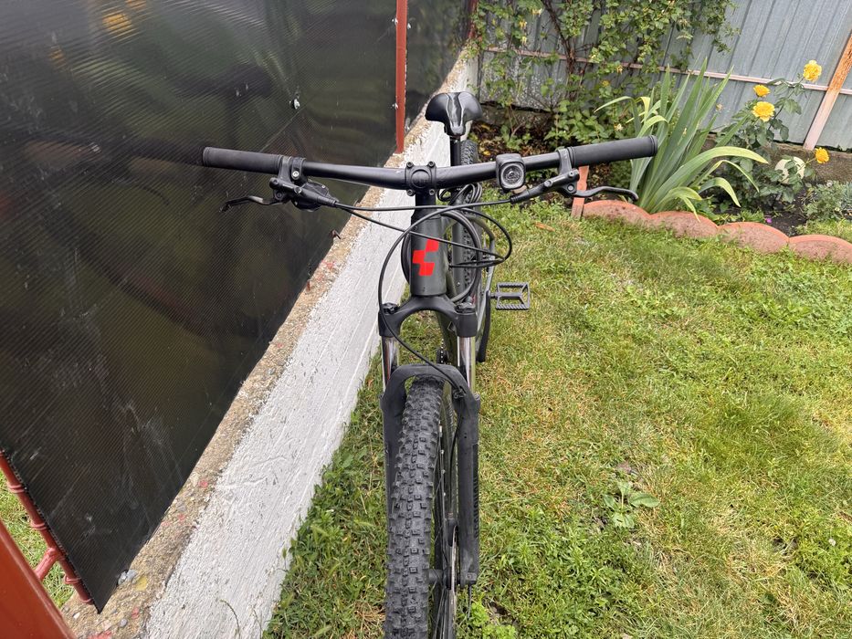Bicicleta Cube Analog