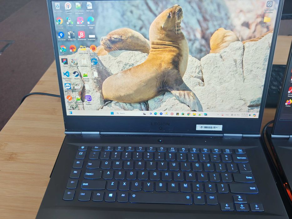 Laptop Gaming Lenovo Y740  i7-9750H | 1TB SSD| 32GB RAM | RTX 2060 6GB