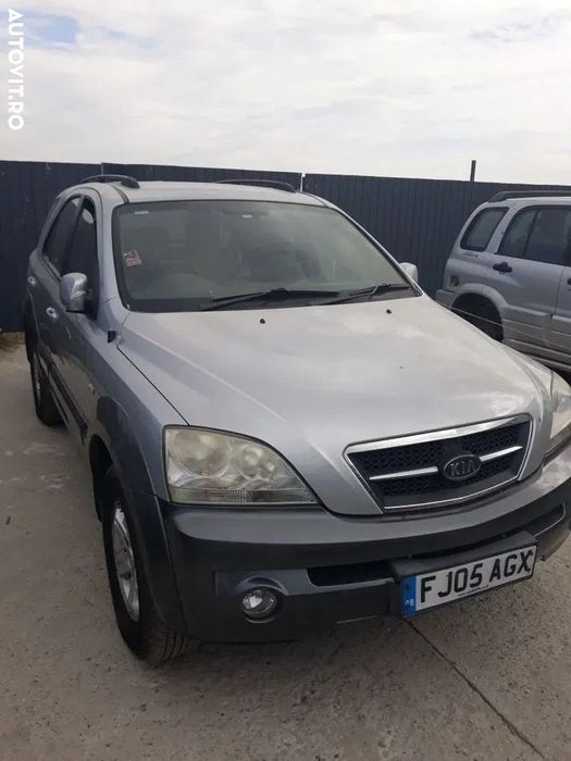 Dezmembrez kia sorento 2,5 crd 170 cp si 140 cp