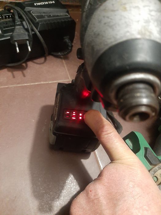 Машини Хитачи 14.4v и 18v