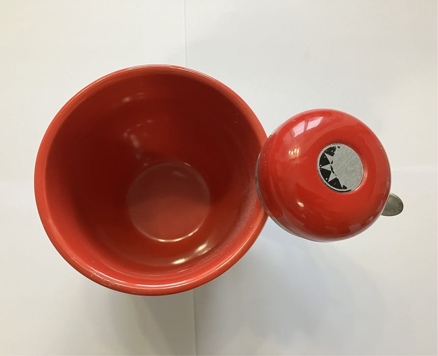 Порцеланови чаши