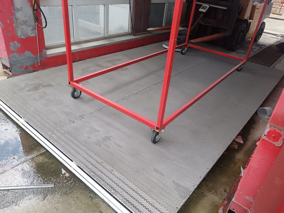 Центрофуга за килими