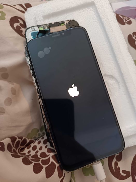 Екран за iPhone X
