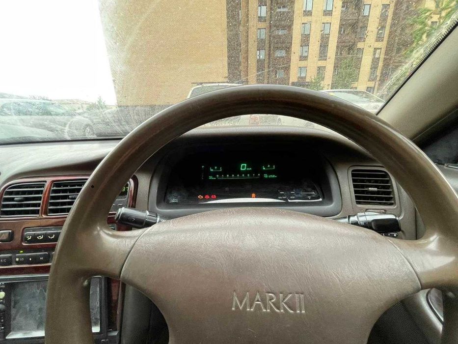 Продам автомобиль Марк II