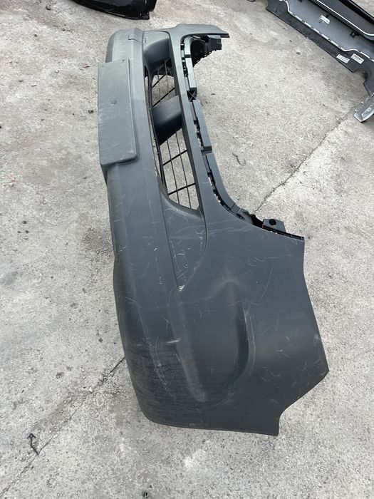 2 броя предна броня Mercedes Sprinter 2019