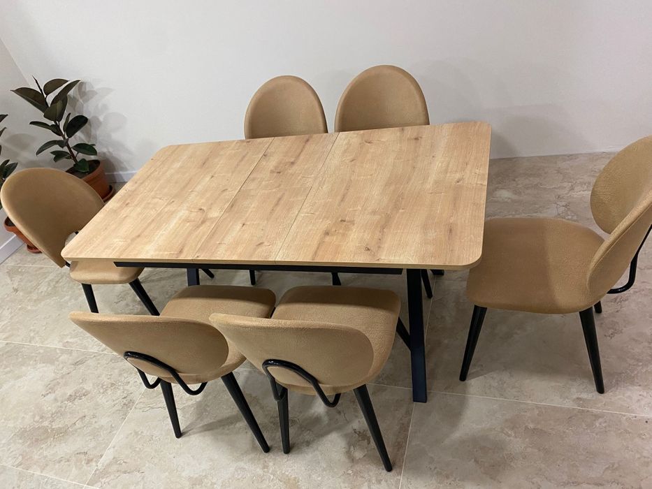 Трапезна разтегателна маса