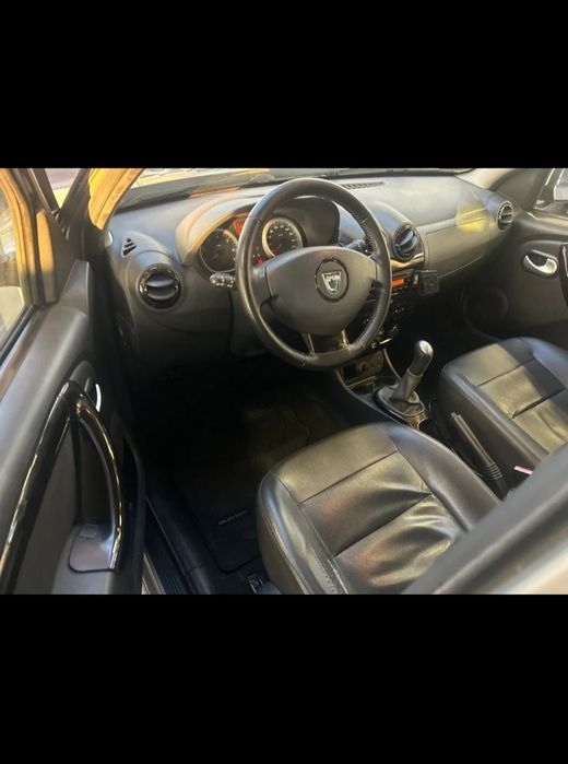 Dacia Duster Laureate