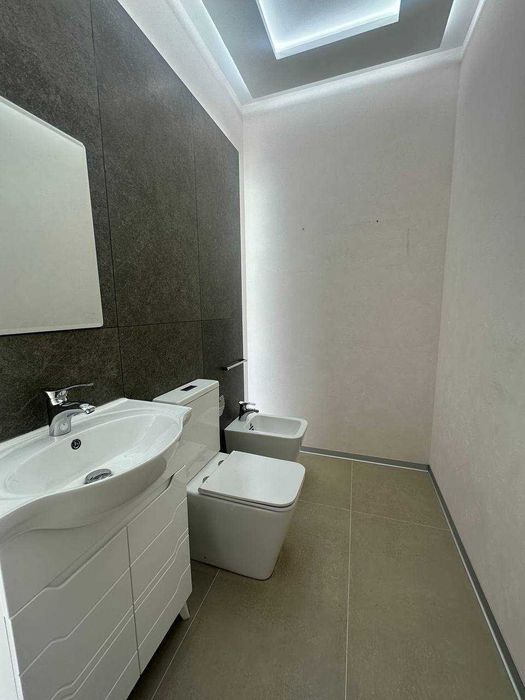 ЖК Mirabad Avenue офис 231кв аренда 3 комнат 3 балкона 3 санузла кухня