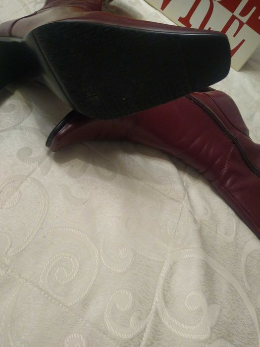 Cizme damă foarte cochete, italienești de la Ilasio Renzoni, mărimea39