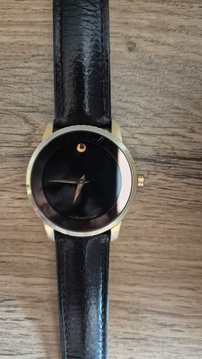 Наручные часы Movado
