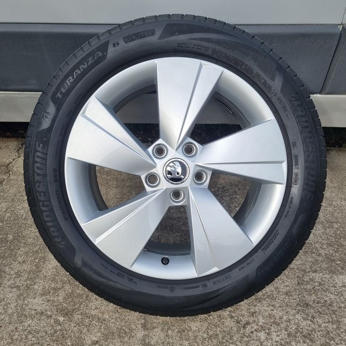 Jante/Roți "17 Originale Skoda 5x112