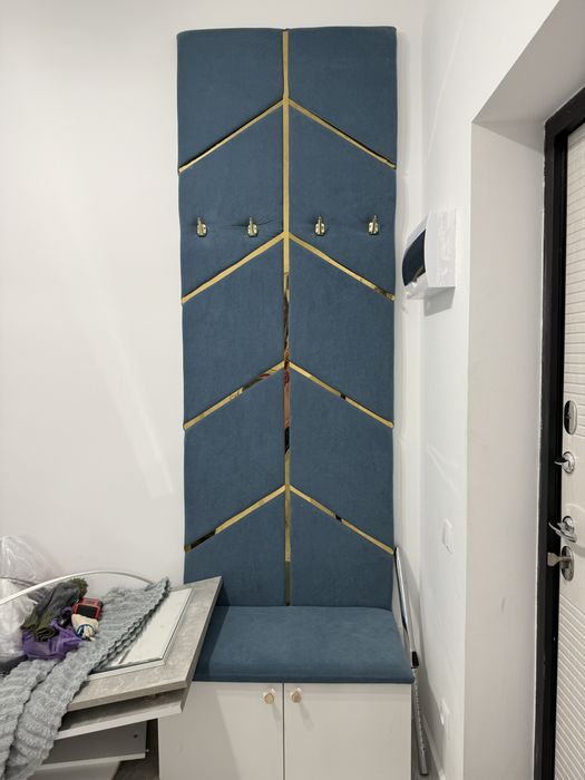 Прихожая вешелка