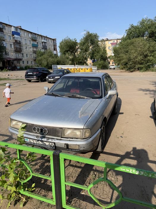 Продам срочно Ауди 80 в3