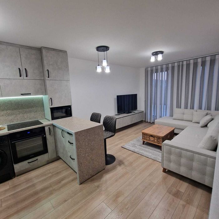 Дава се под наем Двустаен апартамент в Пловдив, Христо Смирненски - 73 кв.м за 600 € - Снимка #1