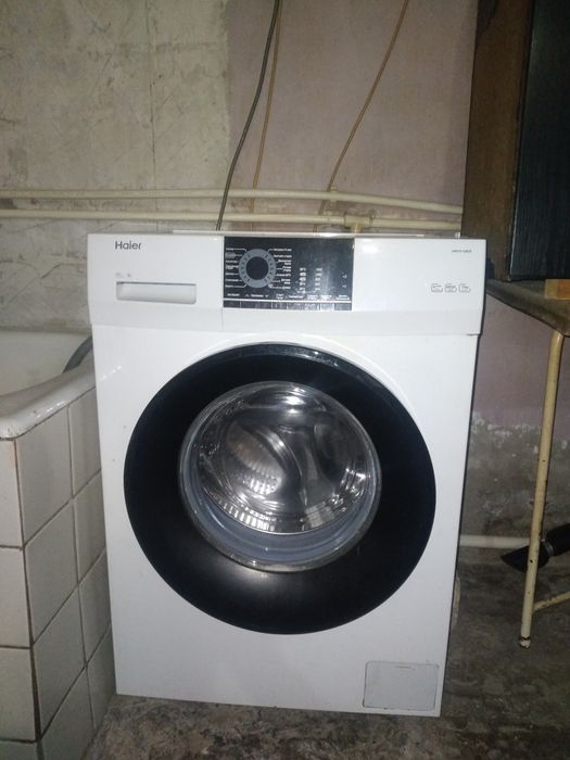 Продаю стиральную машину HAIER