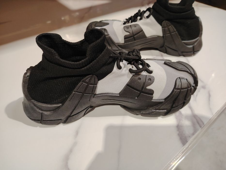 Летни обувки. Нови. Китайски!