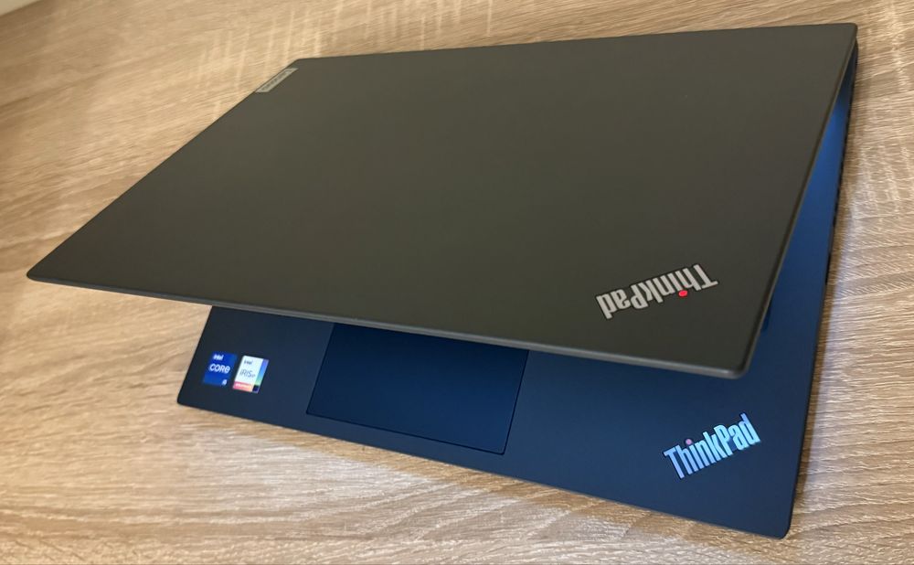 Lenovo Thinkpad T14s Gen2 CA NOU ! i5 11th 512GB 16GB ! TOUCH ! LTE 4G