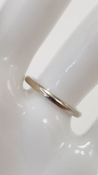 Дамски пръстен с диамант