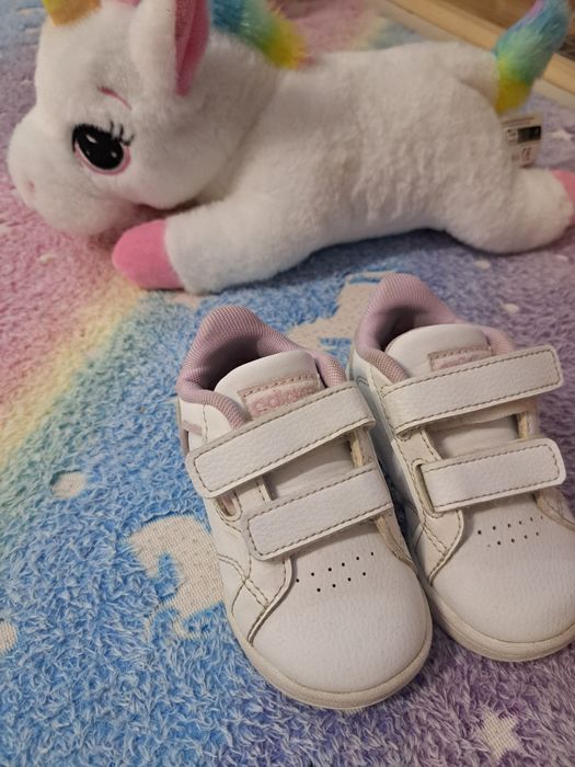 Jucarii si lot hainute ,incaltari bebe