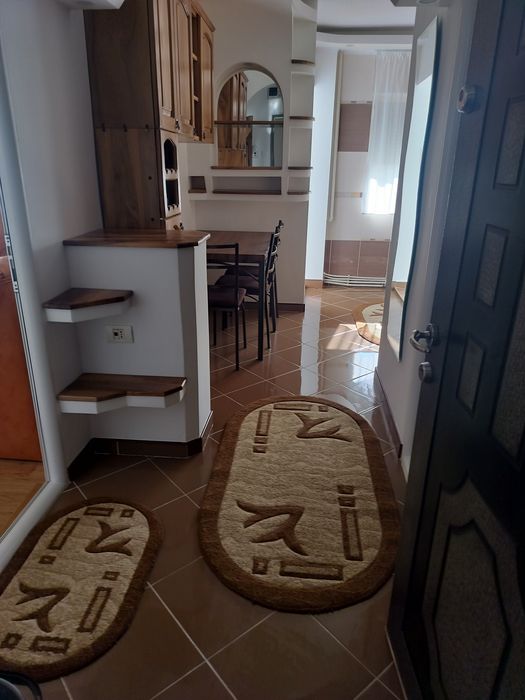 apartament de inchiriat