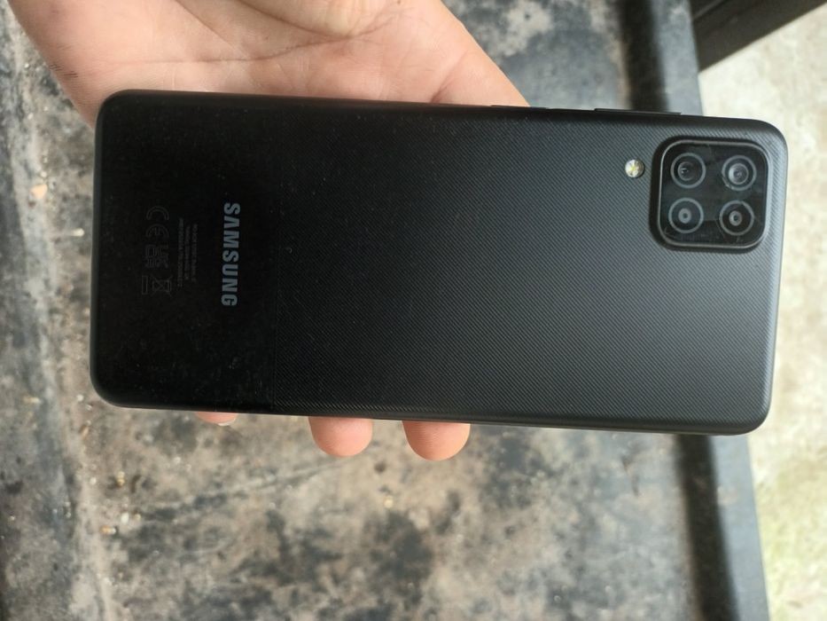 Samsung a12 impecabil ca nou 64g cu 4g ram