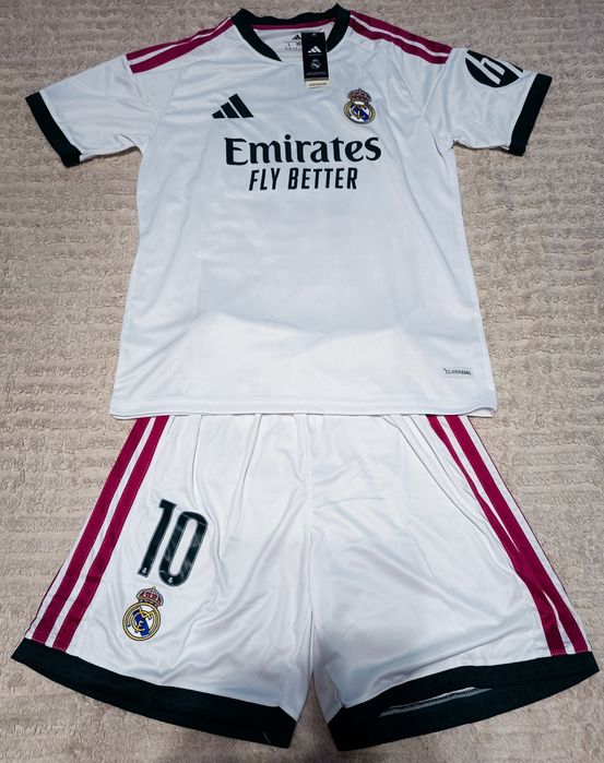 Tricou & pantaloni fotbal