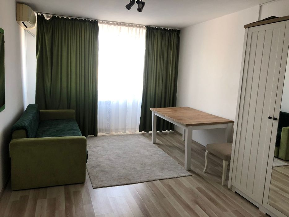 Garsoniera in zona buna