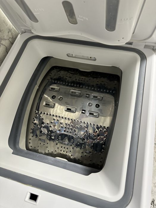 Продам стиральную машину