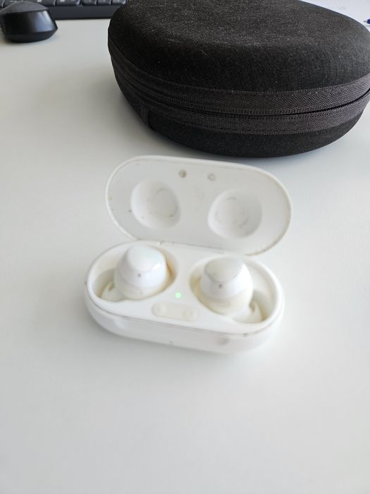 Samsung Galaxy buds+