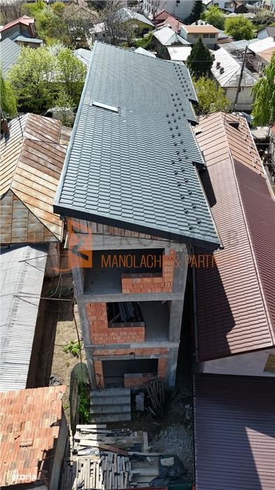 Casa tip P+1+M zona Garii