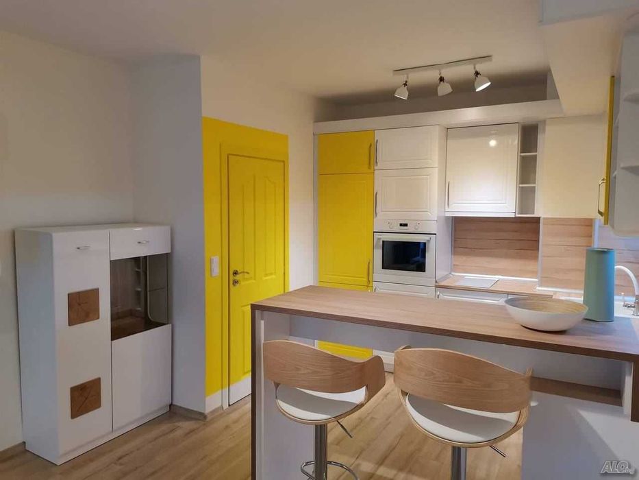 Дава се под наем Двустаен апартамент в София, Кръстова вада - 68 кв.м за 433.5 € - Снимка #2