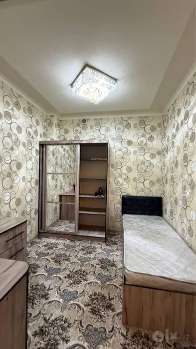 Продается 3 ком. Квартира площадью 78 кв.м. В Согдиане ор. 63 школа