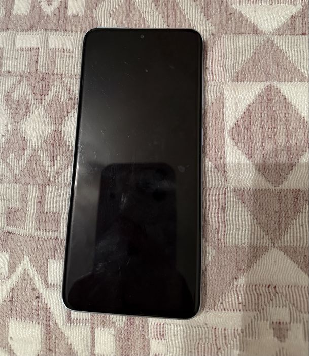 Продам Samsung S20