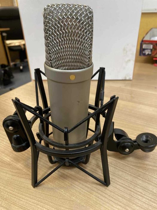 Кондензаторен  микрофон RODE NT 1 с антишокова капсула