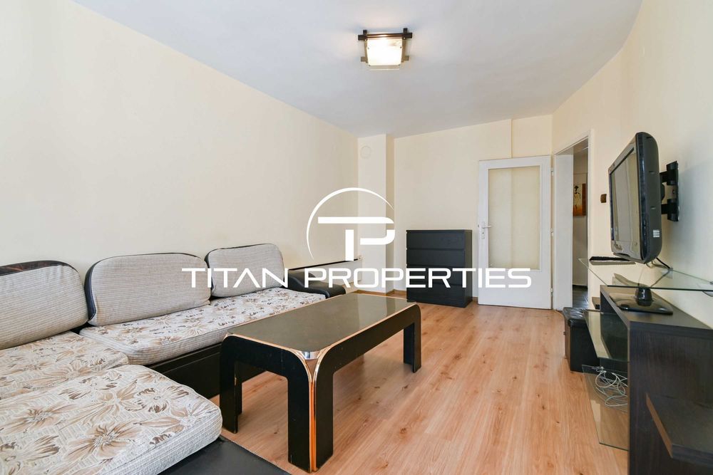 Дава се под наем Тристаен апартамент в София, Белите брези - 101 кв.м за 612 € - Снимка #1