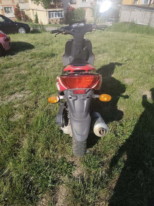 Vand scuter 80c