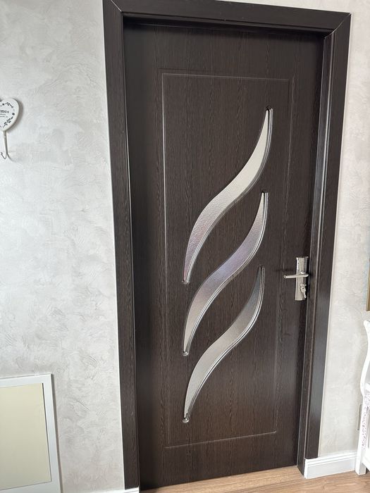 Vand 3 usi demontate