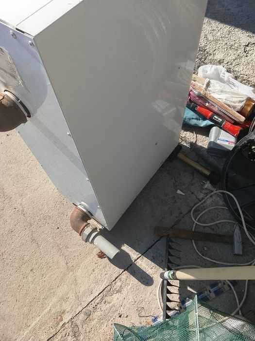 Продам котел газовый