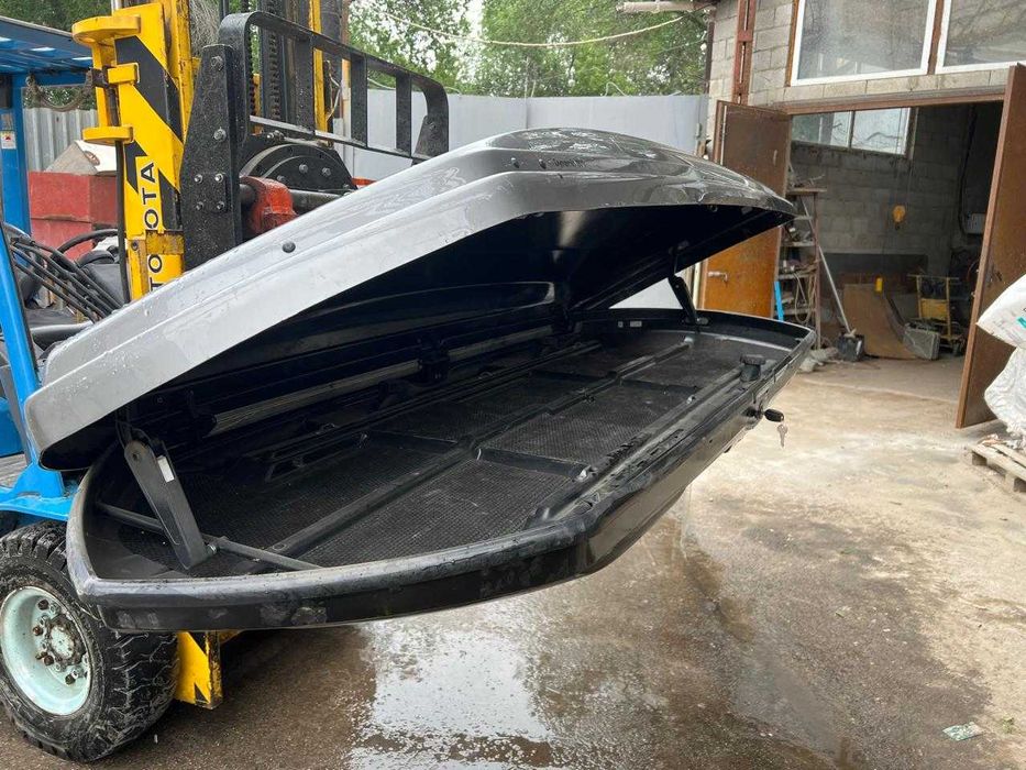 Автобокс Thule Dynamic L(900)