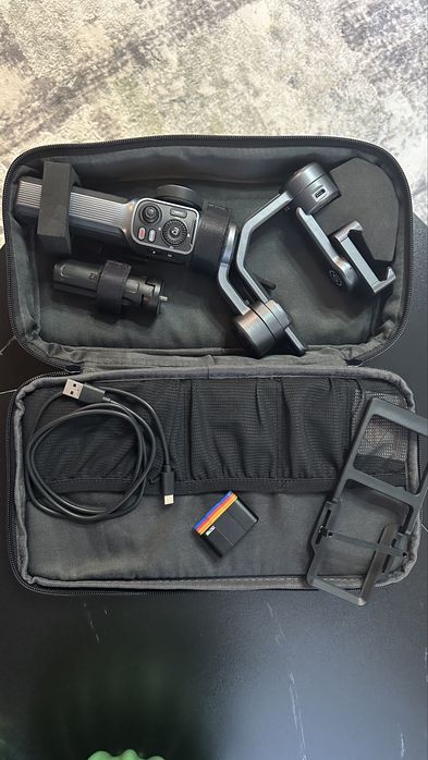 Gimbal Zhiyun Smooth 5 excelent pentru telefoane mari