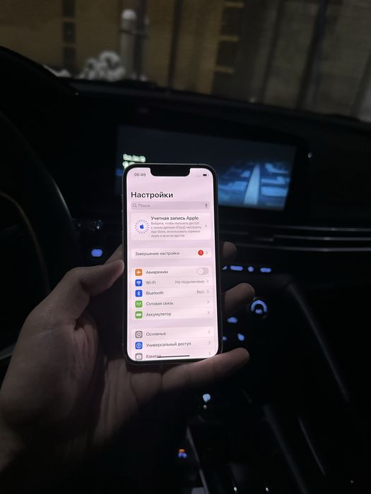 Продам iPhone 13 Mini в отличном состояние