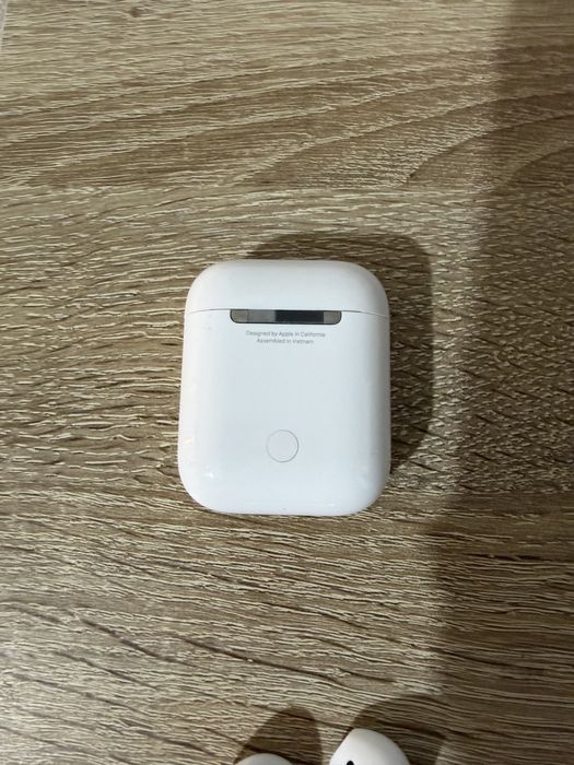 Apple AirPods 2 GEN